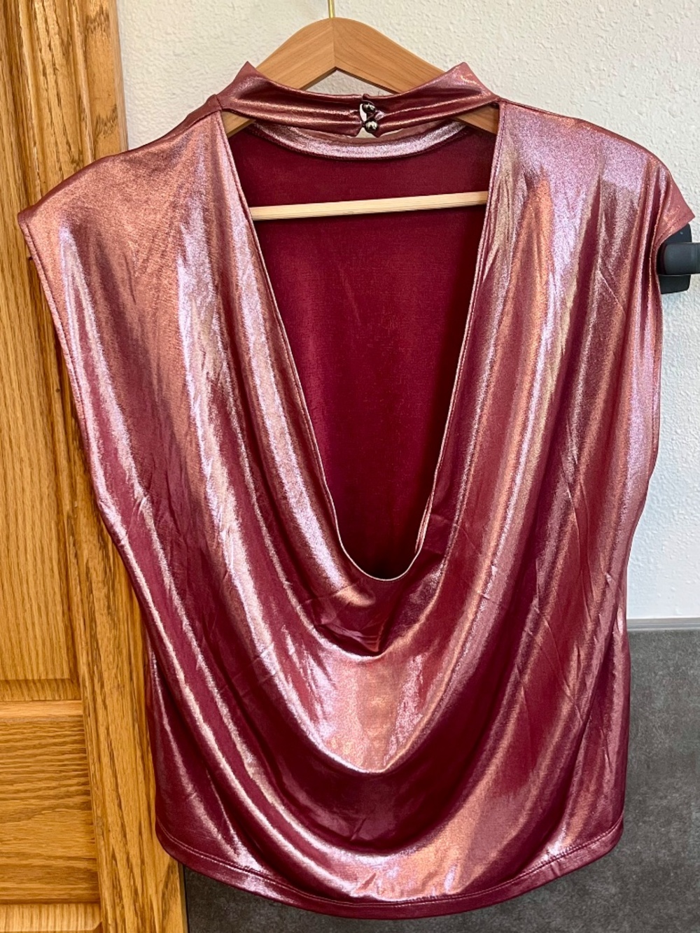 Anthropologie Cowl Neck Liquid Shine Top in Pink Size Medium - Picture 13 of 13